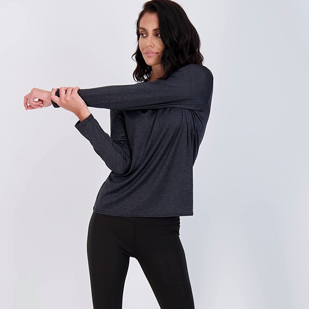Real Essentials 4 Pack Womens Dry-Fit Long Sleeve Top Size L - Picture 4 of 6